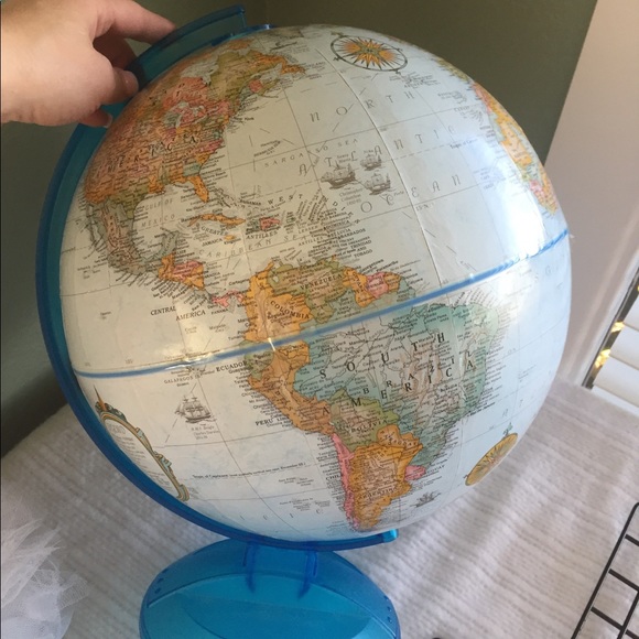 World Globe - Picture 6 of 7